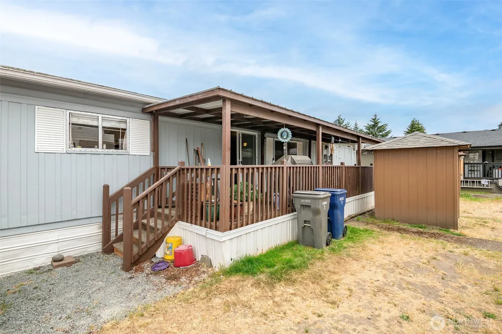 210 37th Street SE Auburn WA 98002