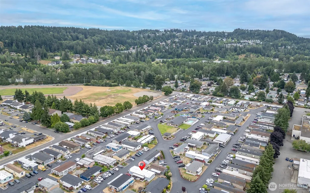 210 37th Street SE Auburn WA 98002