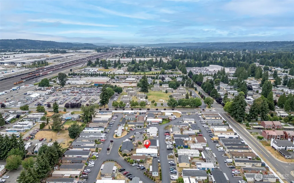 210 37th Street SE Auburn WA 98002