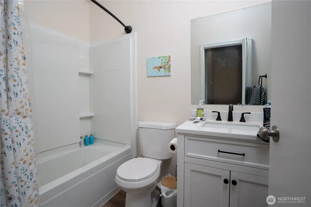 1402 103rd Street E Tacoma WA 98445