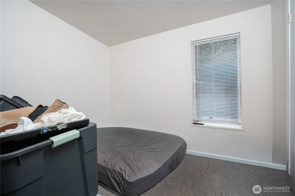 1402 103rd Street E Tacoma WA 98445