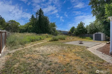 1402 103rd Street E Tacoma WA 98445