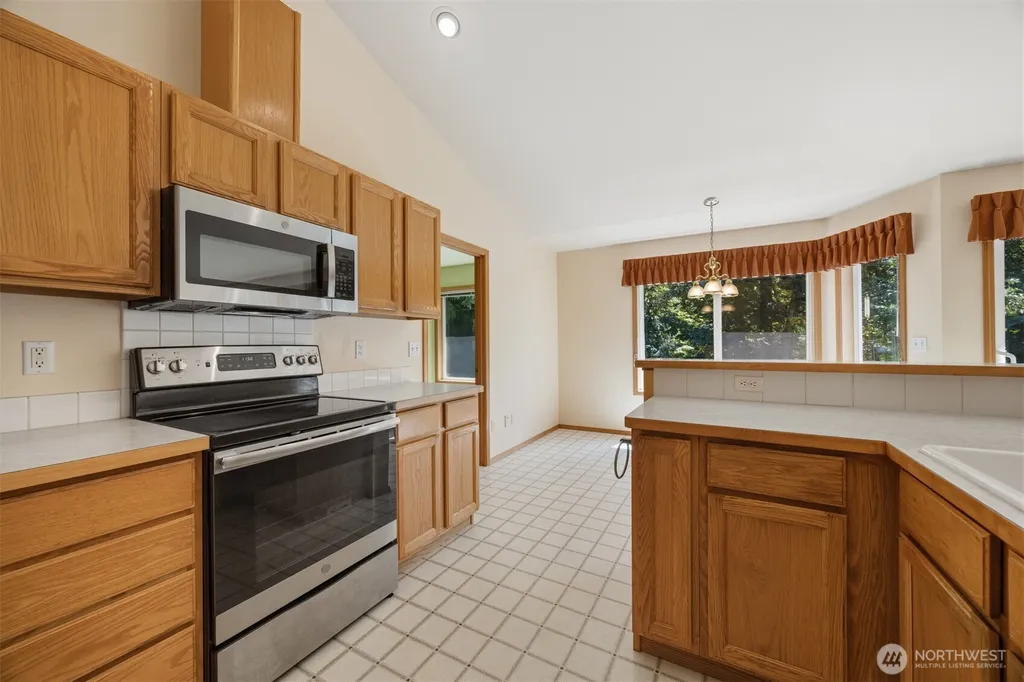 3128 Tanglewood Lane Bellingham WA 98226