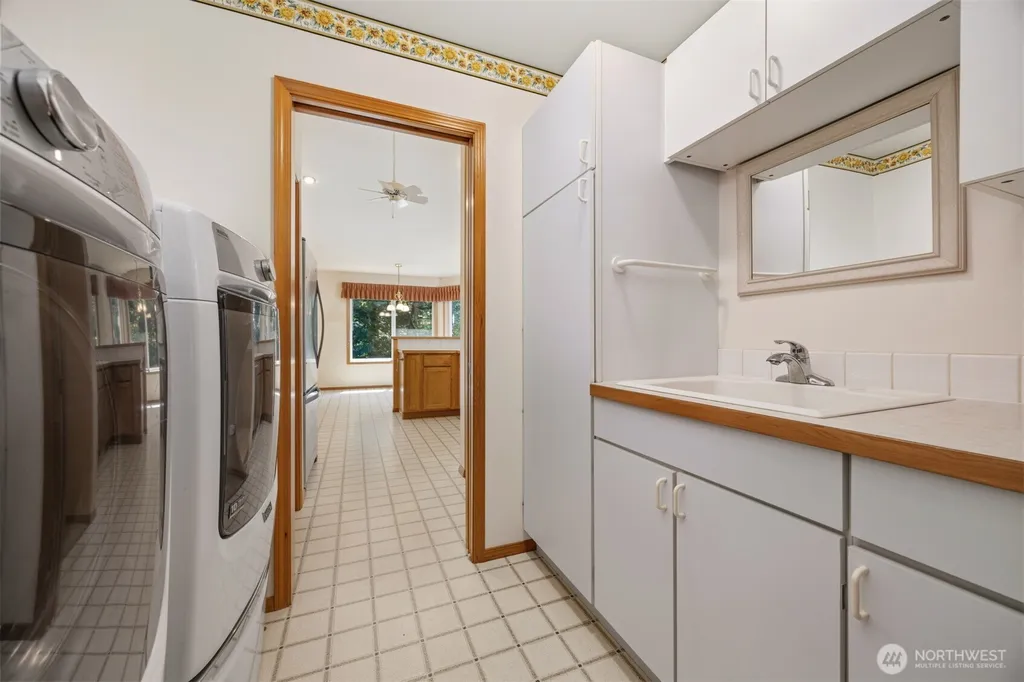 3128 Tanglewood Lane Bellingham WA 98226