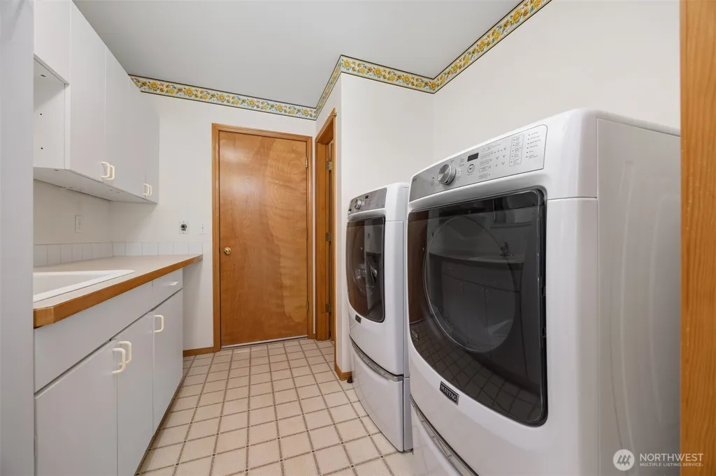 3128 Tanglewood Lane Bellingham WA 98226