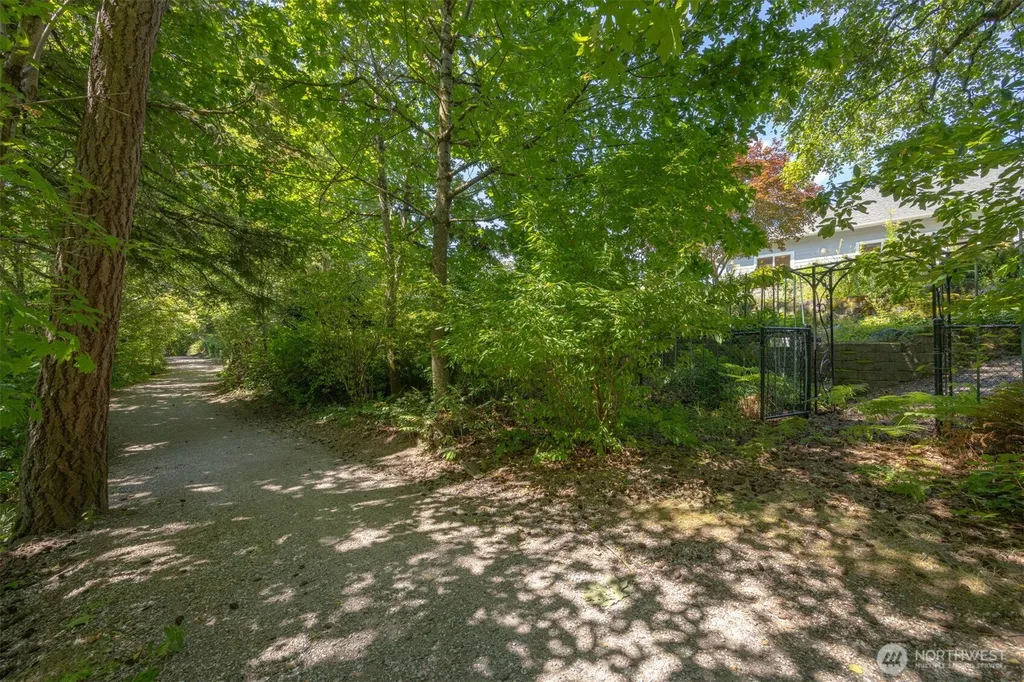 3128 Tanglewood Lane Bellingham WA 98226