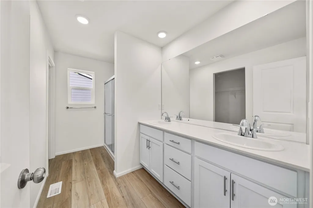1354 Salzer Creek Loop Centralia WA 98531
