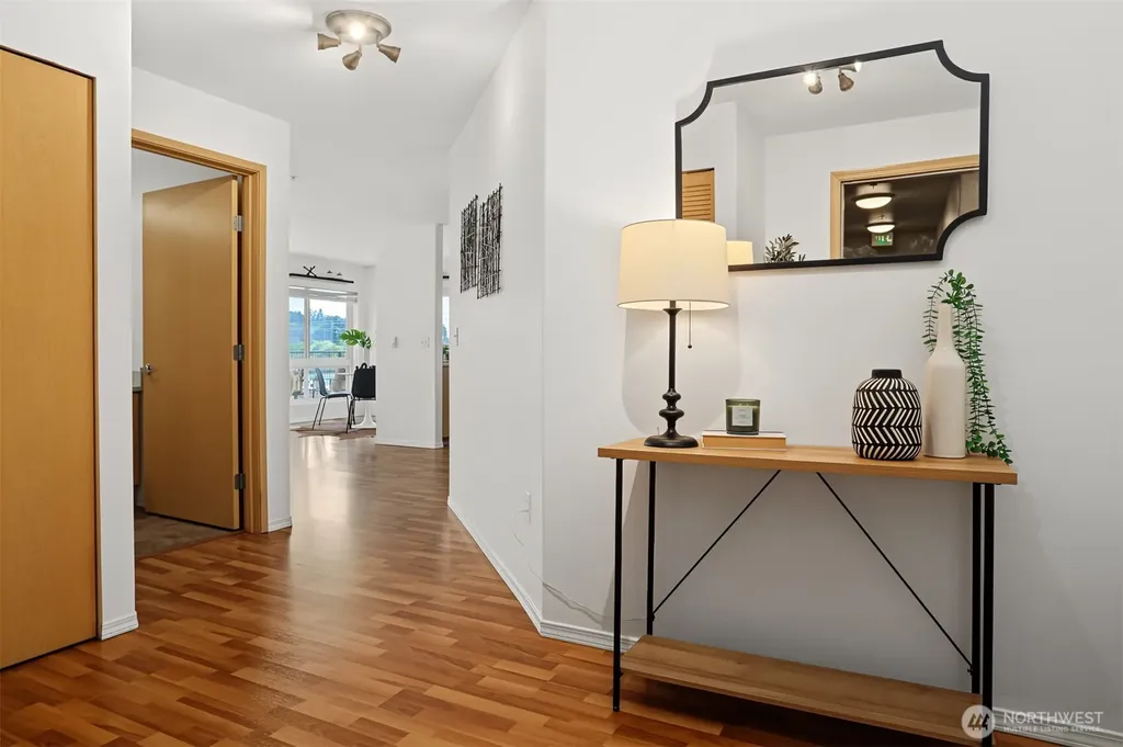 2824 Grand Avenue Everett WA 98201