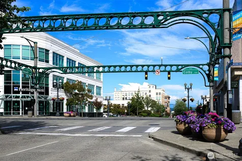 2824 Grand Avenue Everett WA 98201