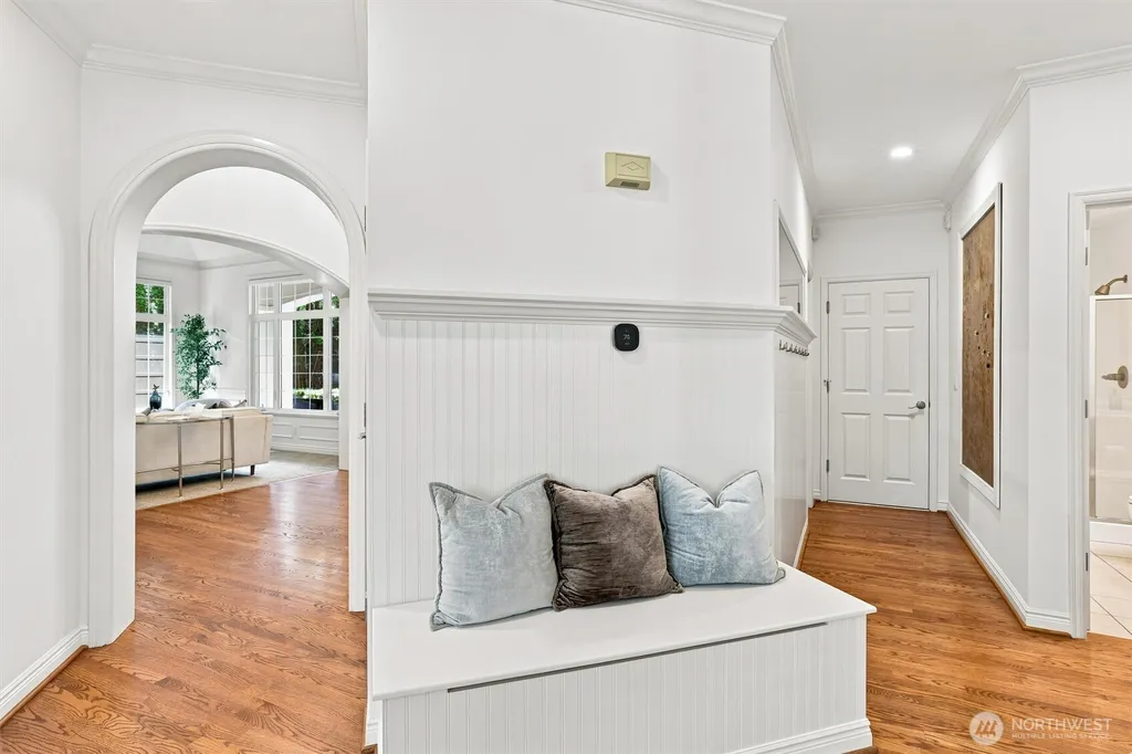 1006 270th Court SE Sammamish WA 98075