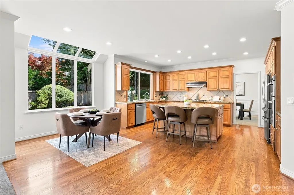 1006 270th Court SE Sammamish WA 98075