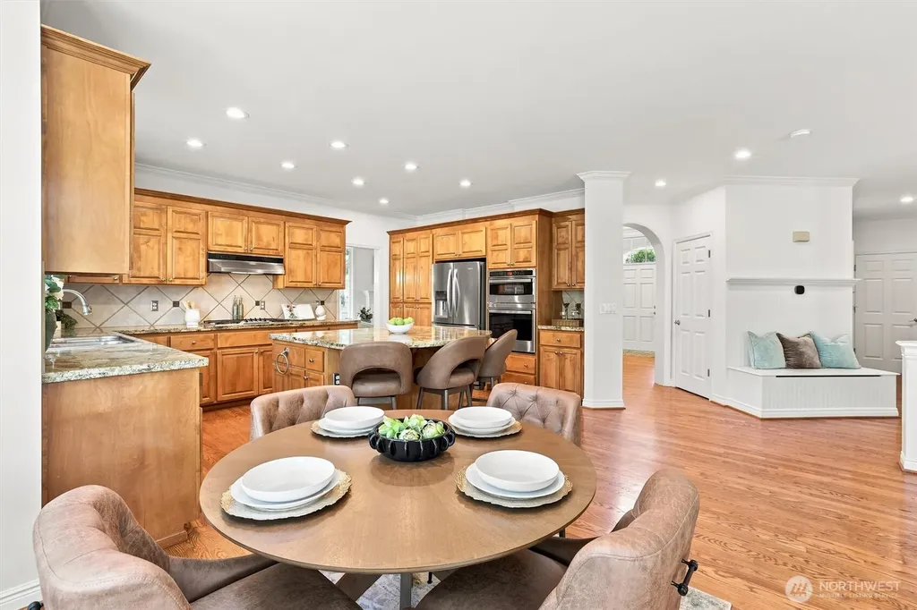 1006 270th Court SE Sammamish WA 98075