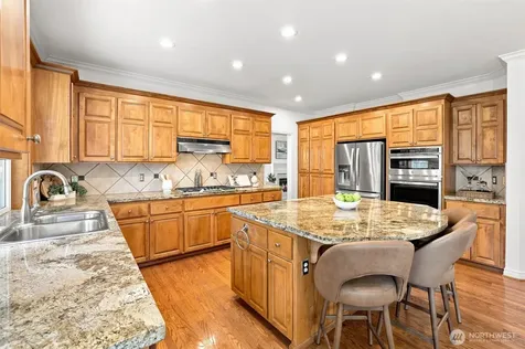 1006 270th Court SE Sammamish WA 98075