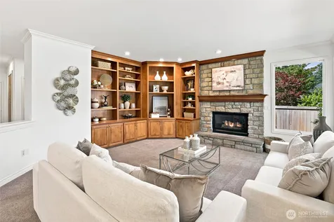 1006 270th Court SE Sammamish WA 98075
