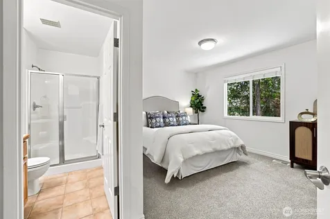 1006 270th Court SE Sammamish WA 98075