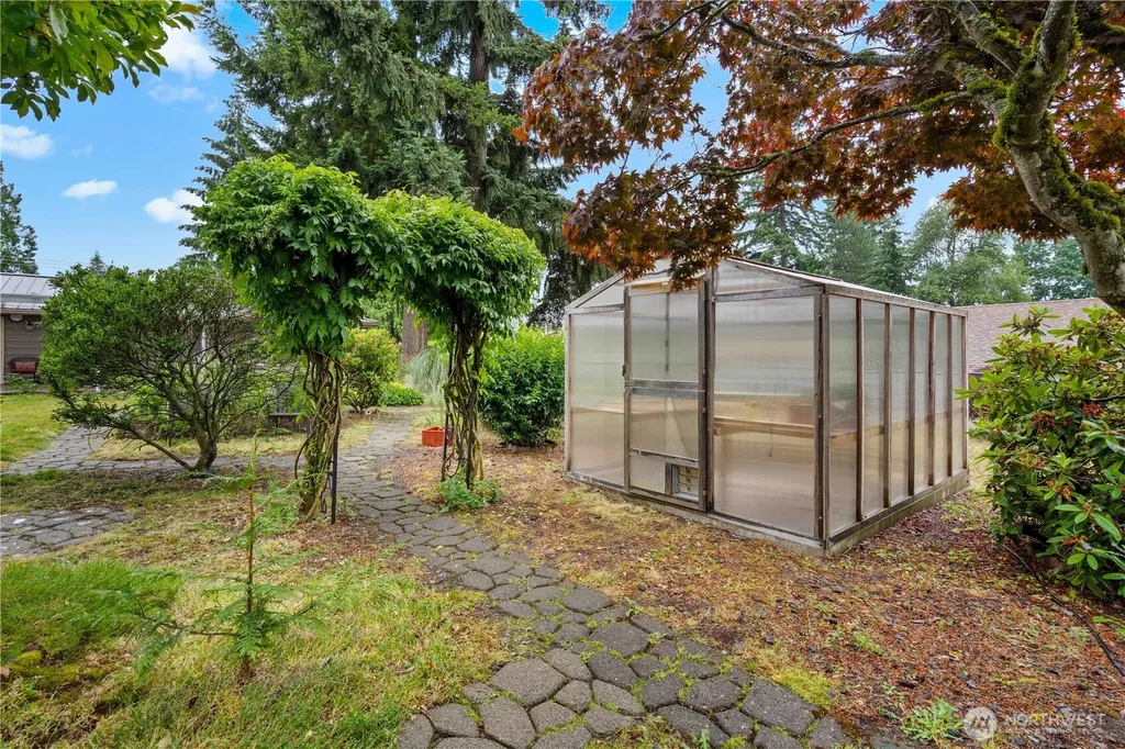 21114 Church Lake Drive E Bonney Lake WA 98391