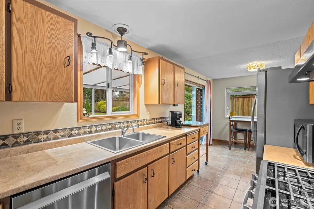21114 Church Lake Drive E Bonney Lake WA 98391