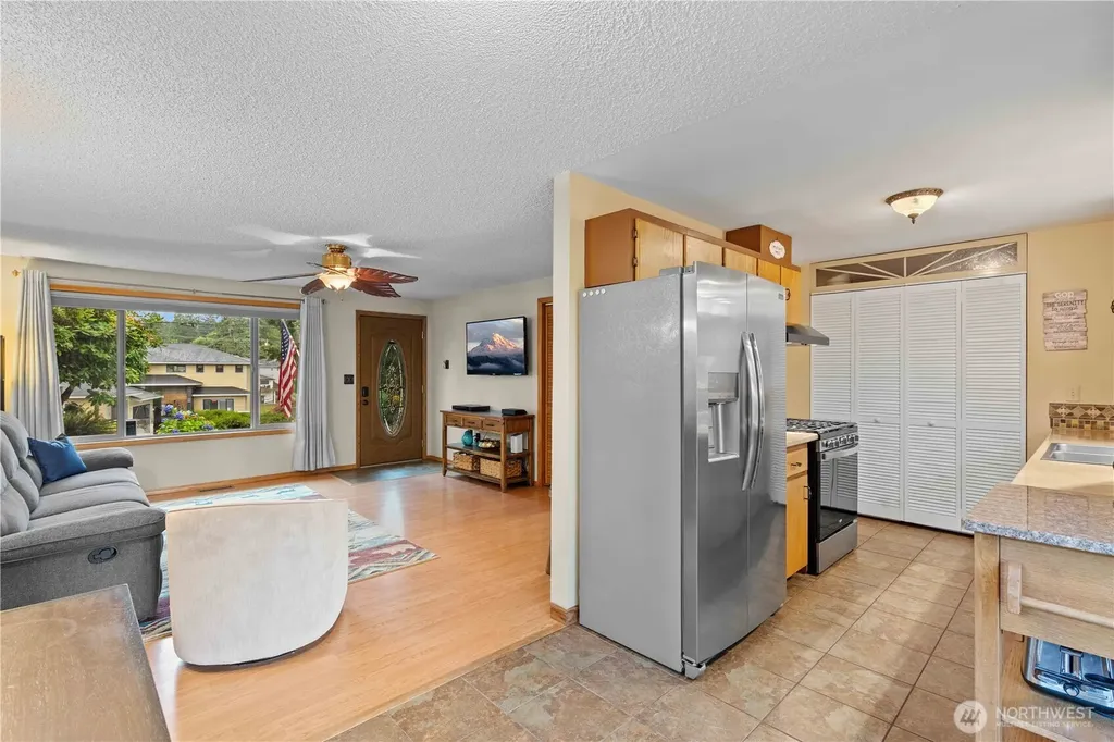 21114 Church Lake Drive E Bonney Lake WA 98391