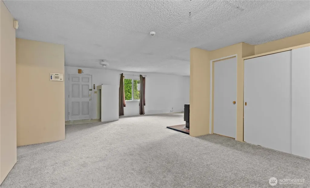 20906 106th St E Bonney Lake WA 98391