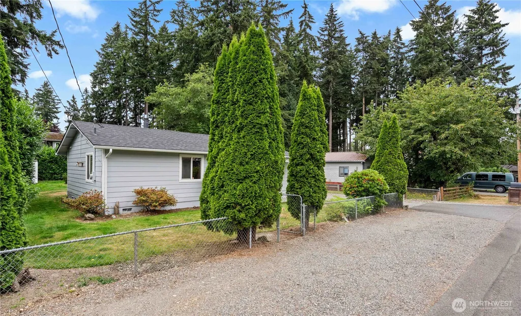 20906 106th St E Bonney Lake WA 98391