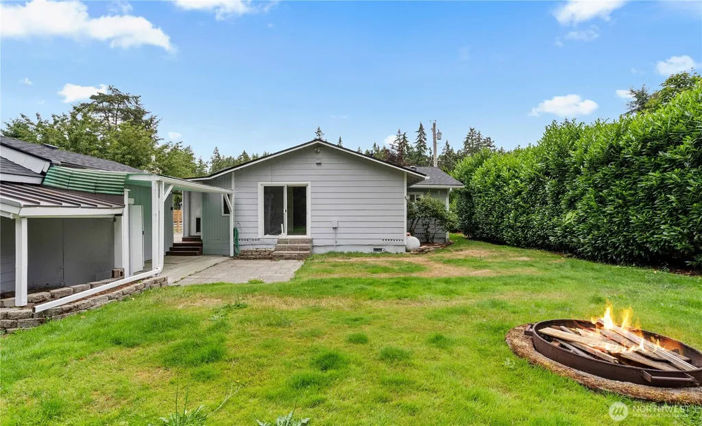 20906 106th St E Bonney Lake WA 98391