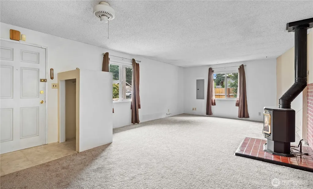 20906 106th St E Bonney Lake WA 98391