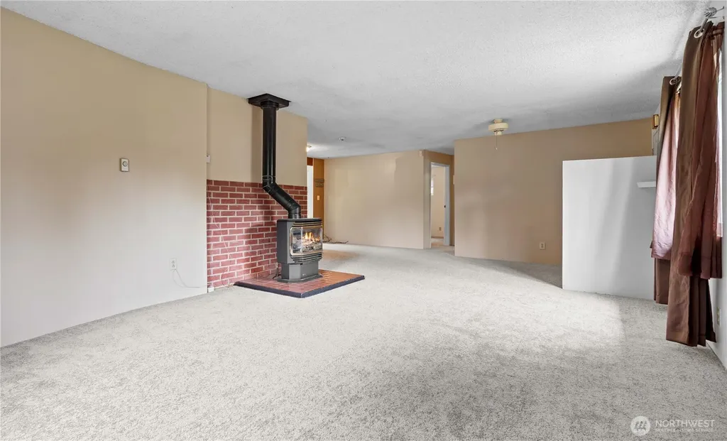 20906 106th St E Bonney Lake WA 98391