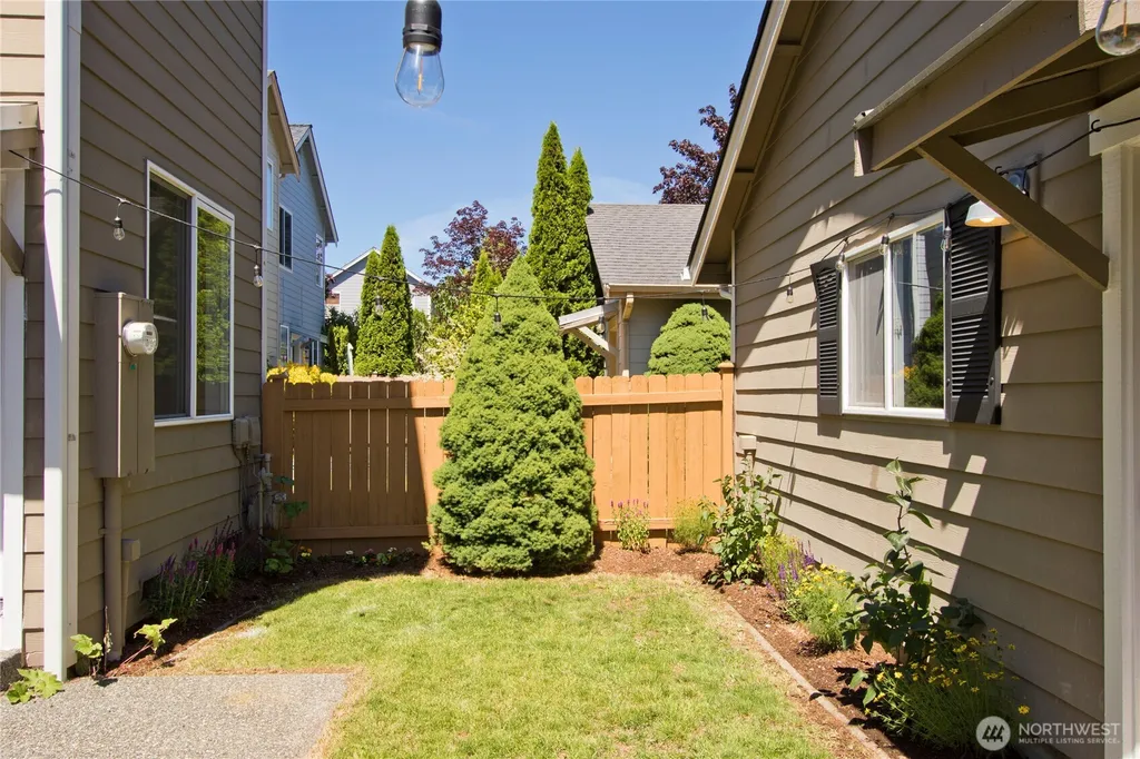 34702 SE Kinsey Street Snoqualmie WA 98065