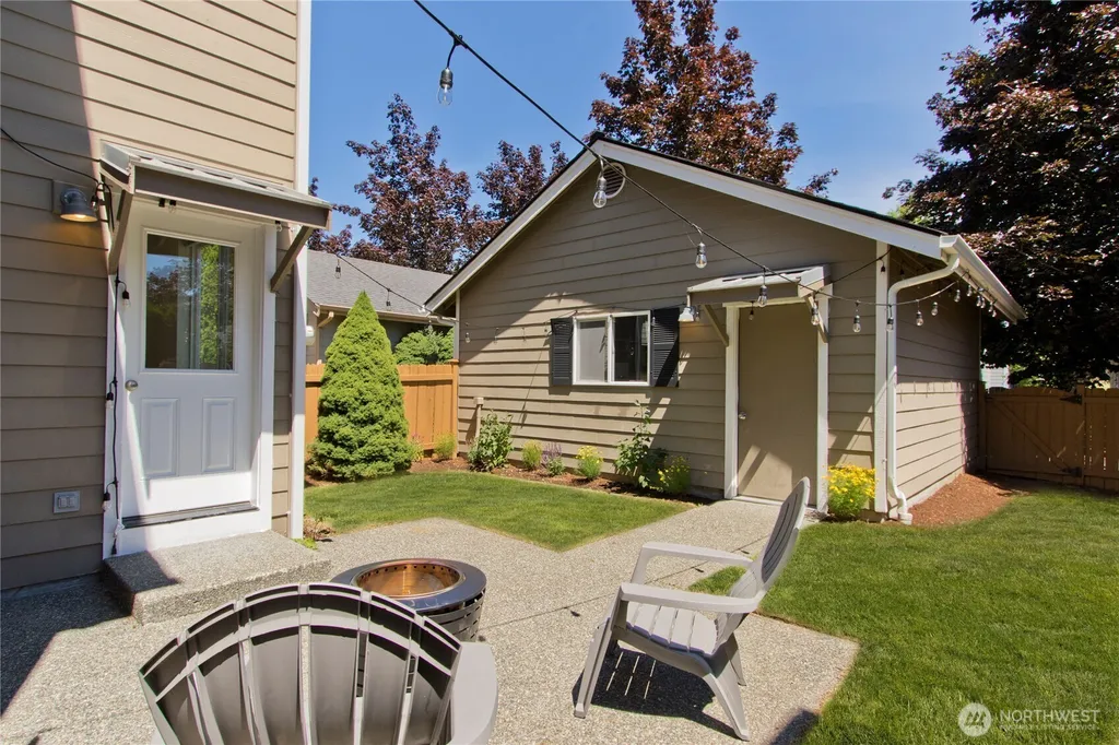 34702 SE Kinsey Street Snoqualmie WA 98065
