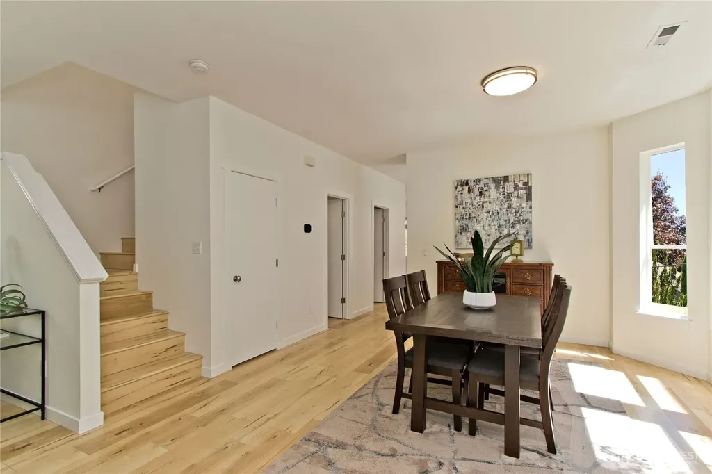 34702 SE Kinsey Street Snoqualmie WA 98065