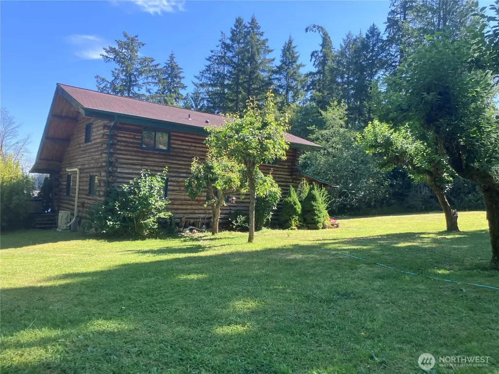 4293 E Pickering Road Shelton WA 98584