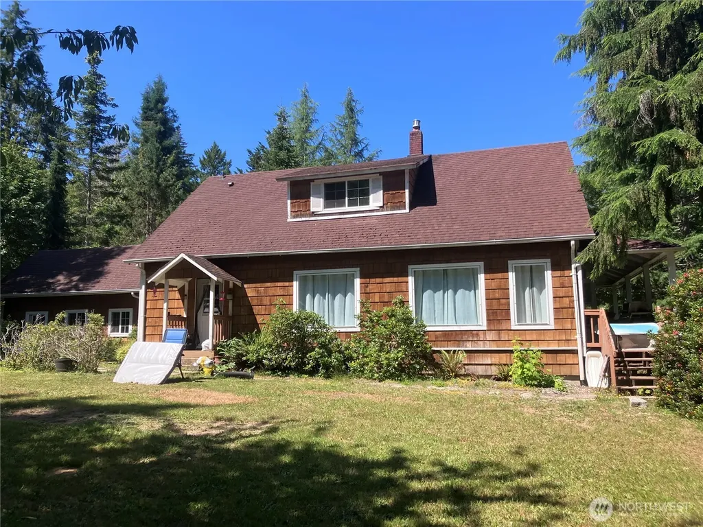 4293 E Pickering Road Shelton WA 98584