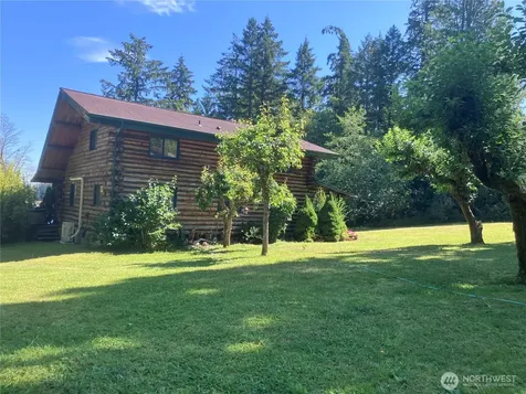 4293 E Pickering Road Shelton WA 98584