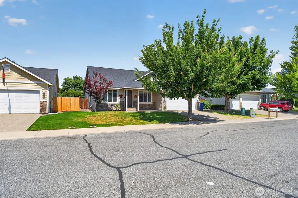 107 W 26th Avenue Ellensburg WA 98926