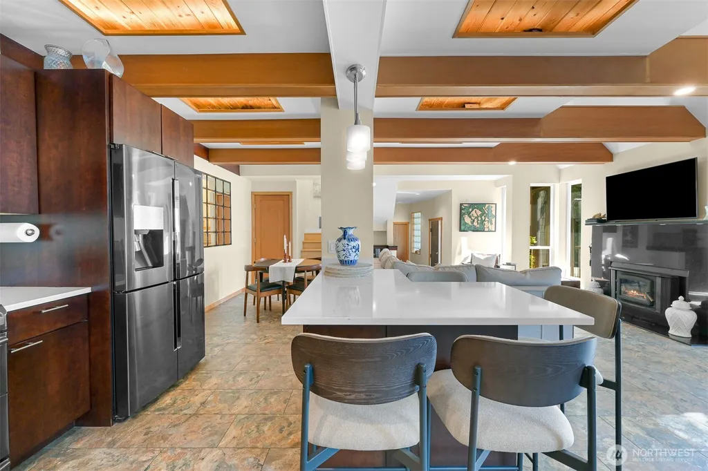 1458 Roy Road Bellingham WA 98229