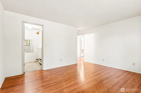 11306 101st Place NE Kirkland WA 98033