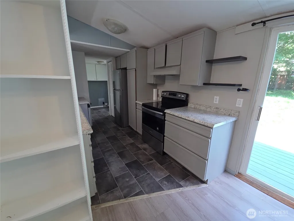 482 Hilltop Drive Sedro Woolley WA 98284