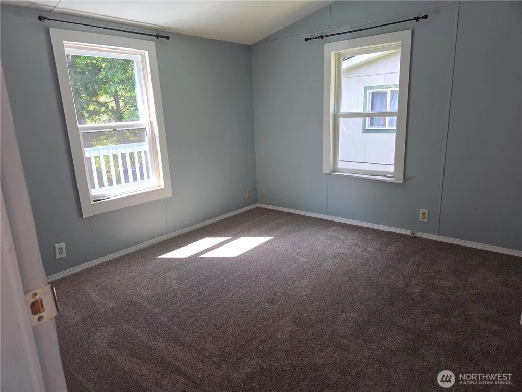 482 Hilltop Drive Sedro Woolley WA 98284