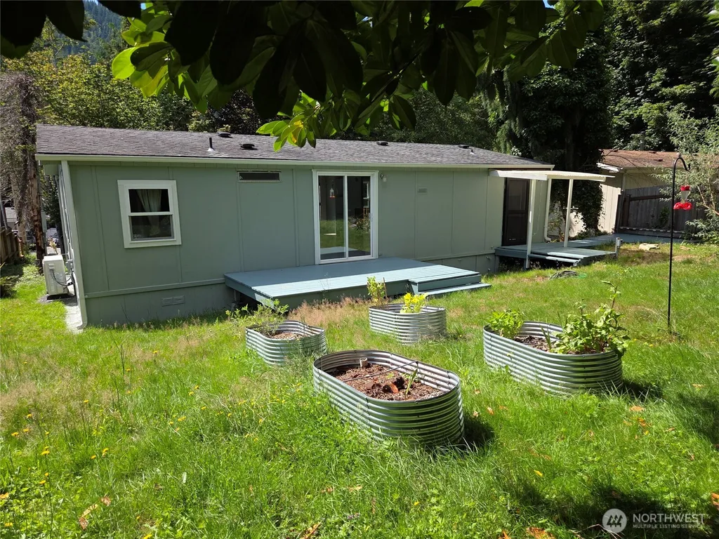482 Hilltop Drive Sedro Woolley WA 98284