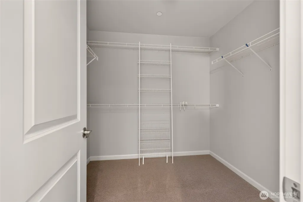 868 3rd Avenue NE Issaquah WA 98029
