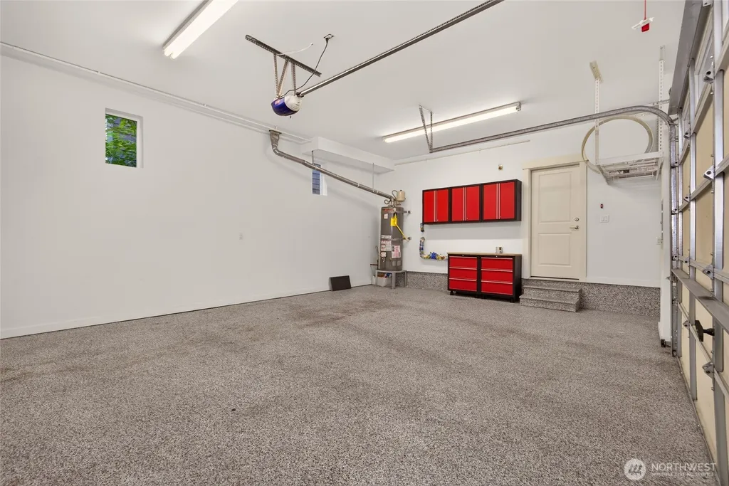 868 3rd Avenue NE Issaquah WA 98029