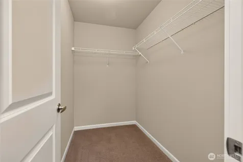 868 3rd Avenue NE Issaquah WA 98029