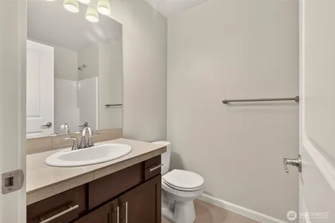 868 3rd Avenue NE Issaquah WA 98029