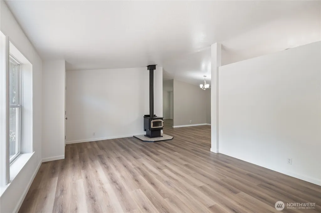 21 Willopa Road Shelton WA 98584