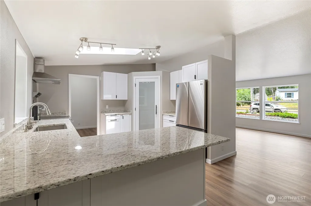 21 Willopa Road Shelton WA 98584