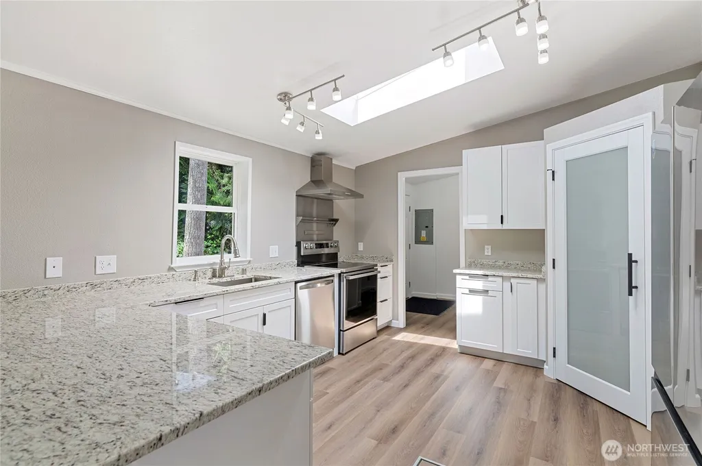 21 Willopa Road Shelton WA 98584