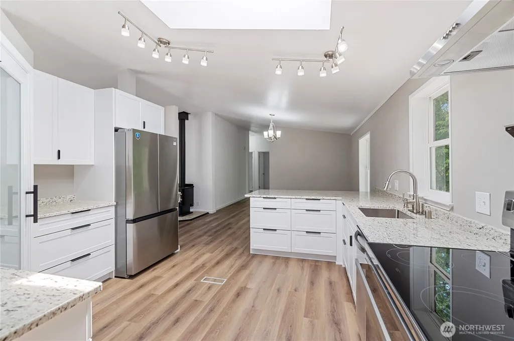 21 Willopa Road Shelton WA 98584
