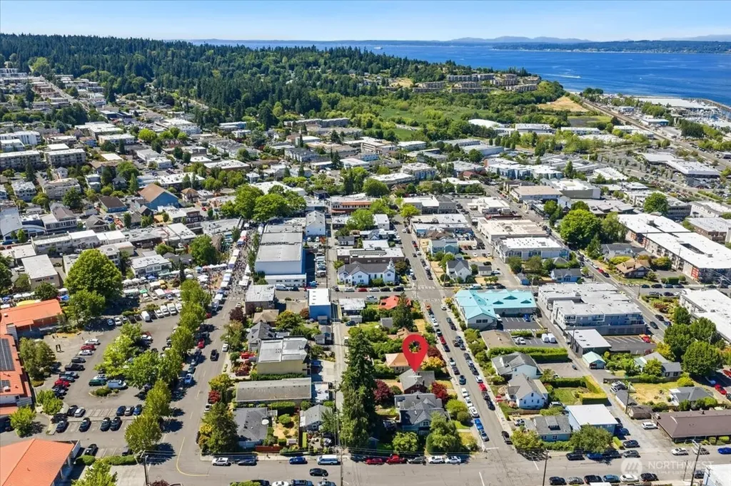 228 4th Avenue N Edmonds WA 98020