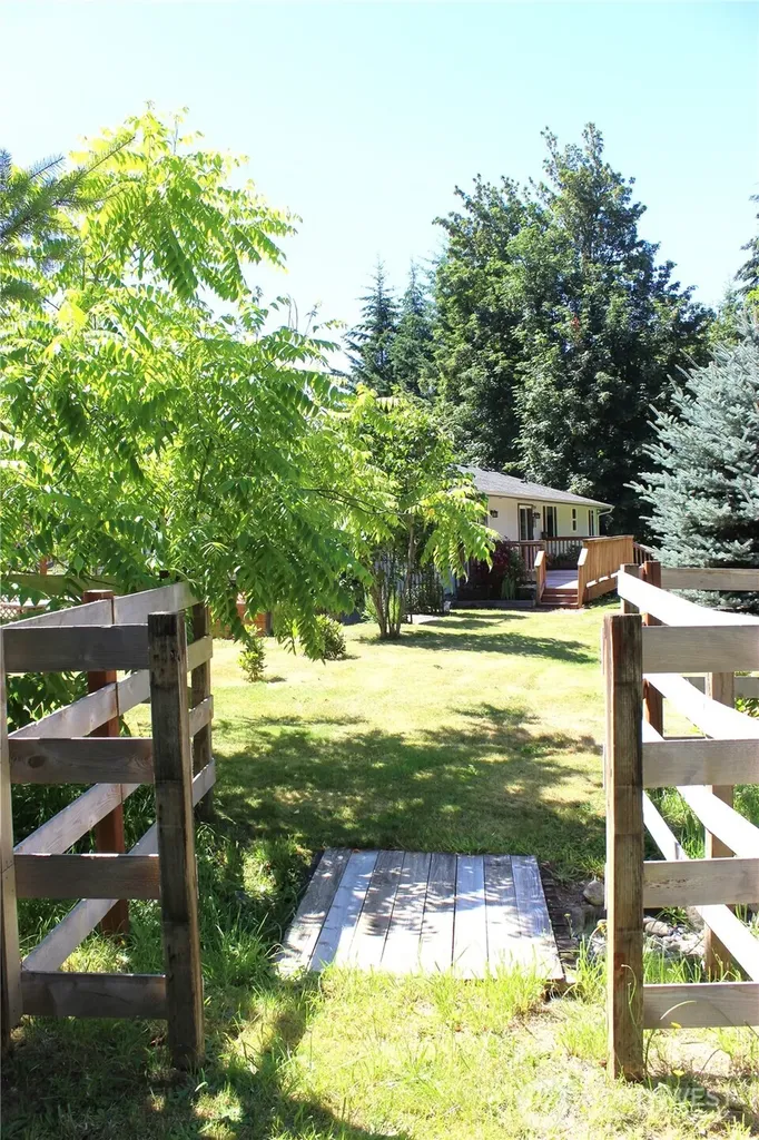 2024 Lorraine Drive SE Olympia WA 98501