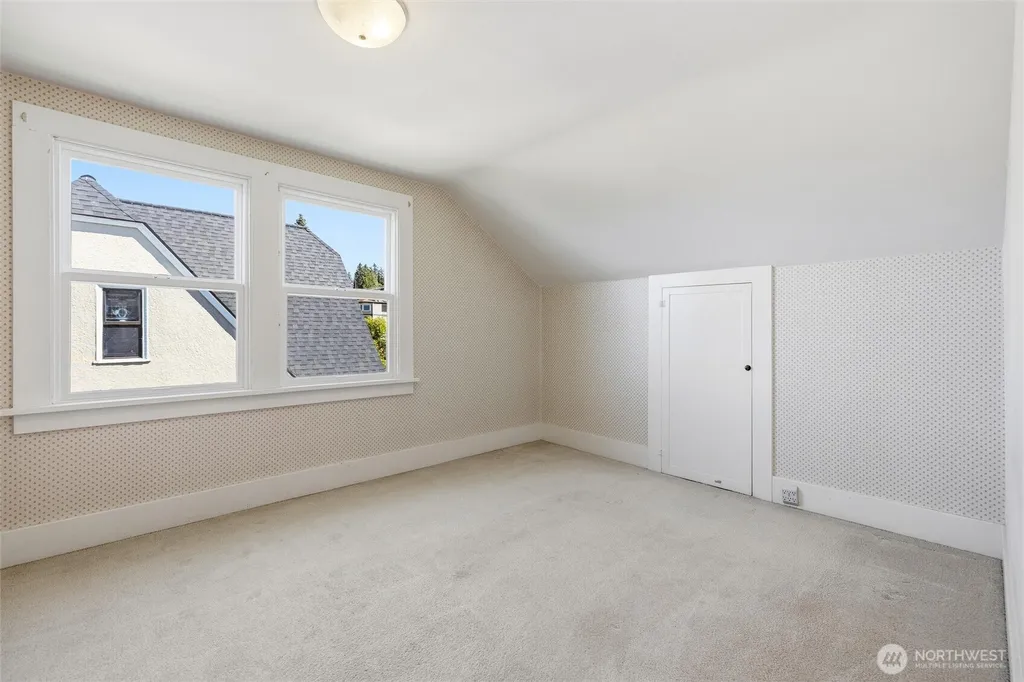 930 16th Street Bellingham WA 98225